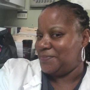 Meet your Posher, Effie